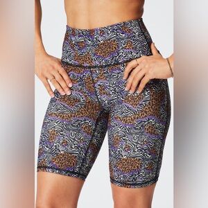 FABLETICS Define powerhold high waisted shorts 🌷